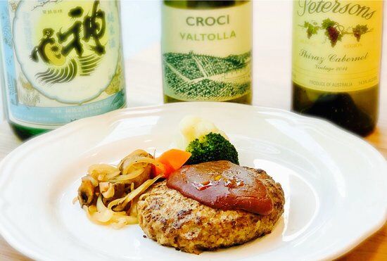 Ryu's Cafe & Sake Bar